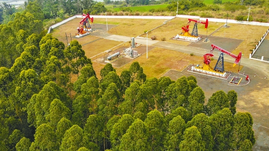 長慶油田最年輕采氣廠鉆井進尺破10萬米